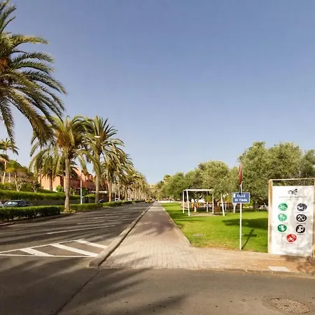 Adosado En Pasito Bm17 パシート・ブランコ